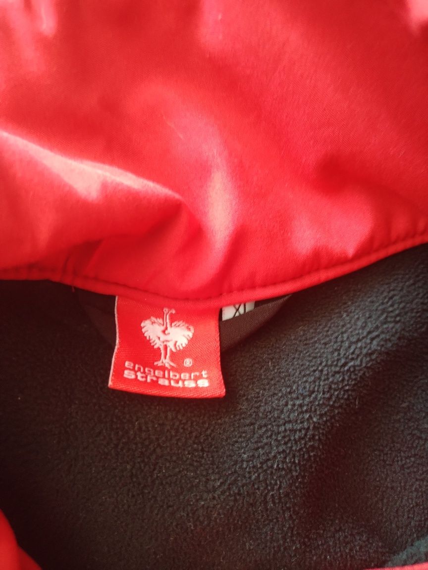 Nowy bezrękawnik XL Strauss