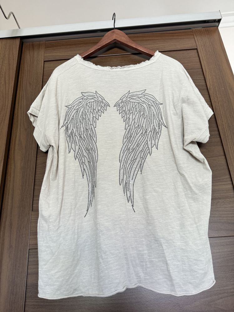 Blusa Cinza com asas de anjo nas costas XL