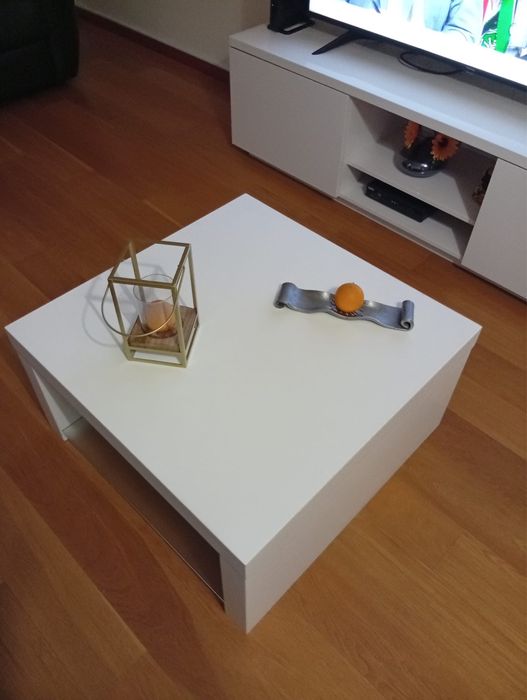 Mesa de centro branca