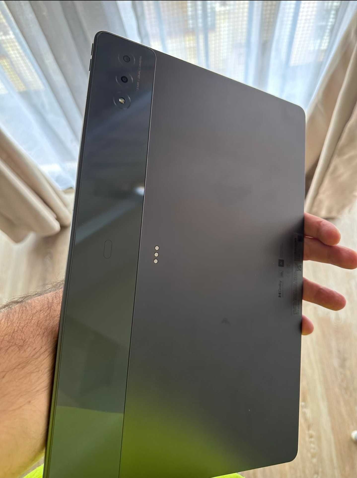 Lenovo Tab Extreme 14,6" Oled 256gb Hdmi input