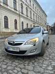 Opel Astra j 1.7