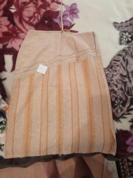 Льняна  спідниця