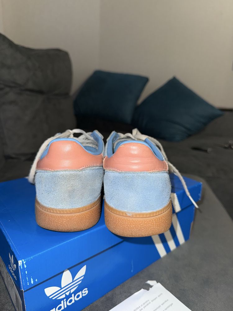 Кросівки Adidas Spezial / Розмір 39