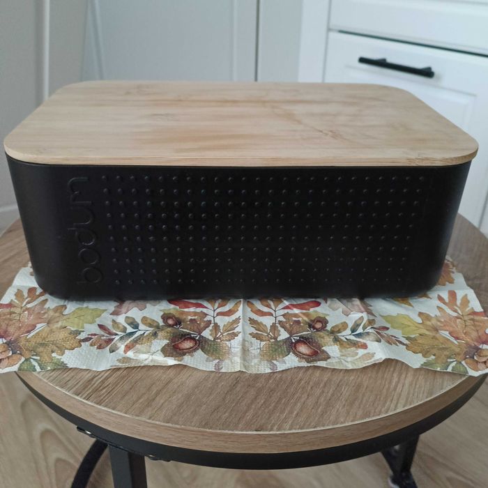 Chlebak bodum czarny  jak nowy