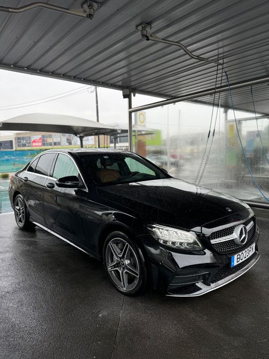 Mercedes-Benz C 300 de AMG Line