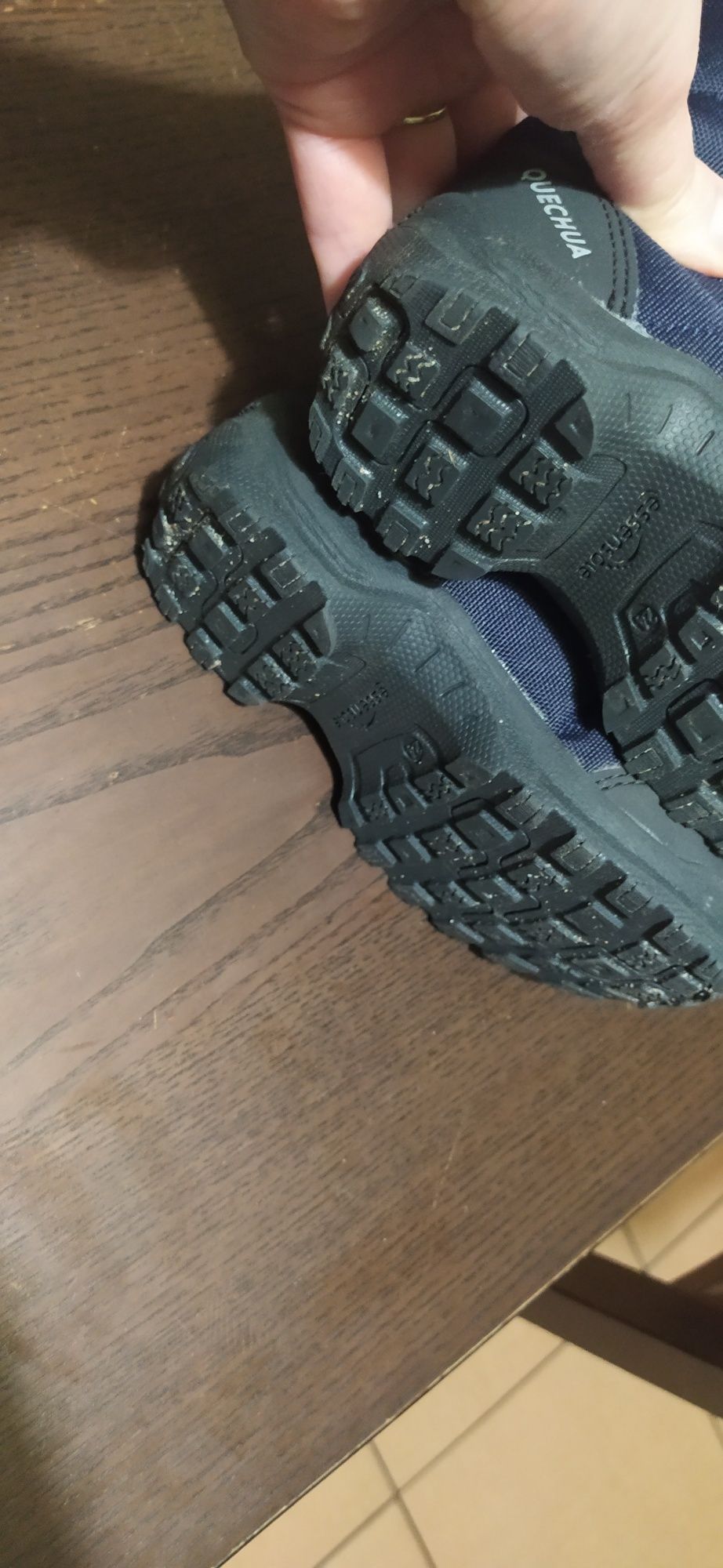 Buty zimowe, quechua, wodoodporne 23/24