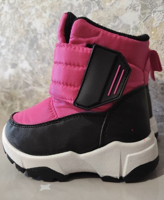 Зимовий комбінезон/зимові чоботи