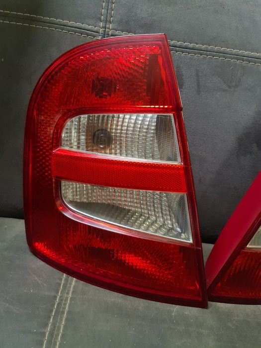 Skoda fabia 1 lampy tył HB