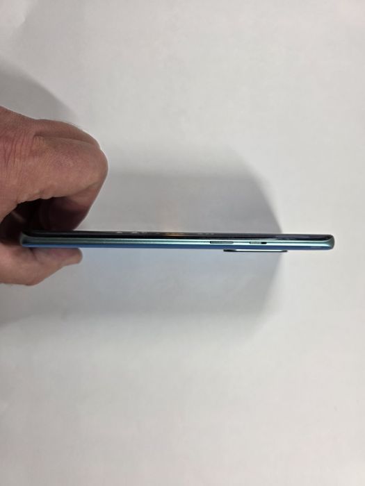 Мобильный телефон ОnePlus 8 Pro 12/ 256gb