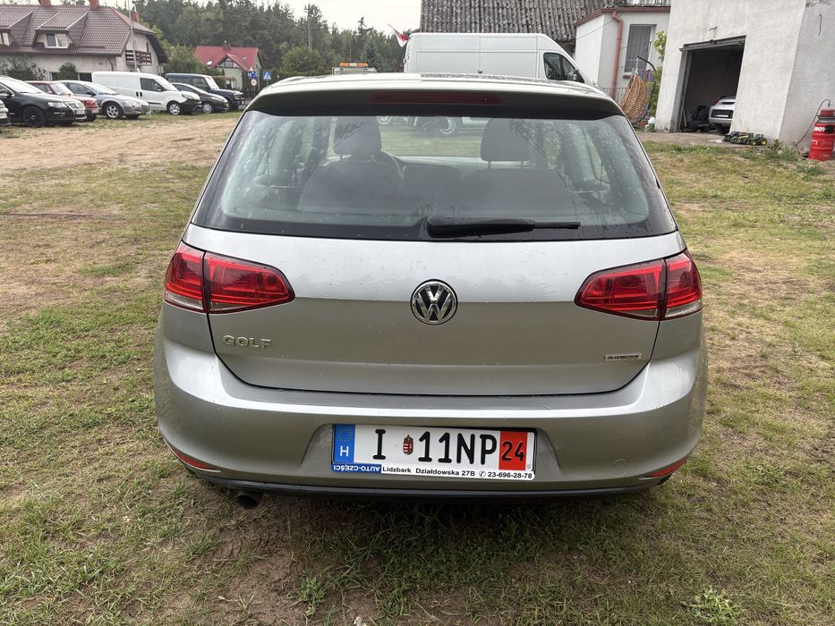 VW GOLF 7/2012/1.6 TDI klima podgrzewane fotele