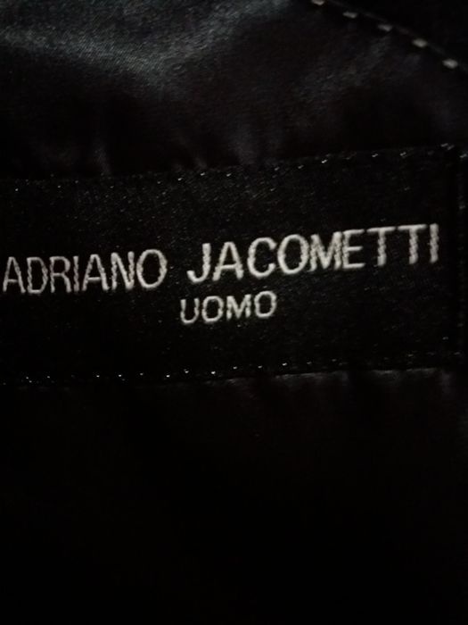 Fato italiano de homem