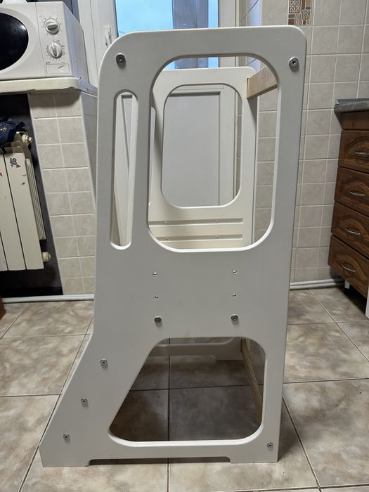 Продаємо якісну вежу монтессорі Wood&Kids