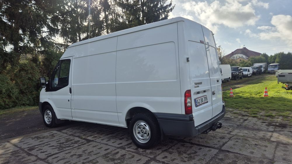 Ford Transit L2H2 r 2011 org przeb 133tys km