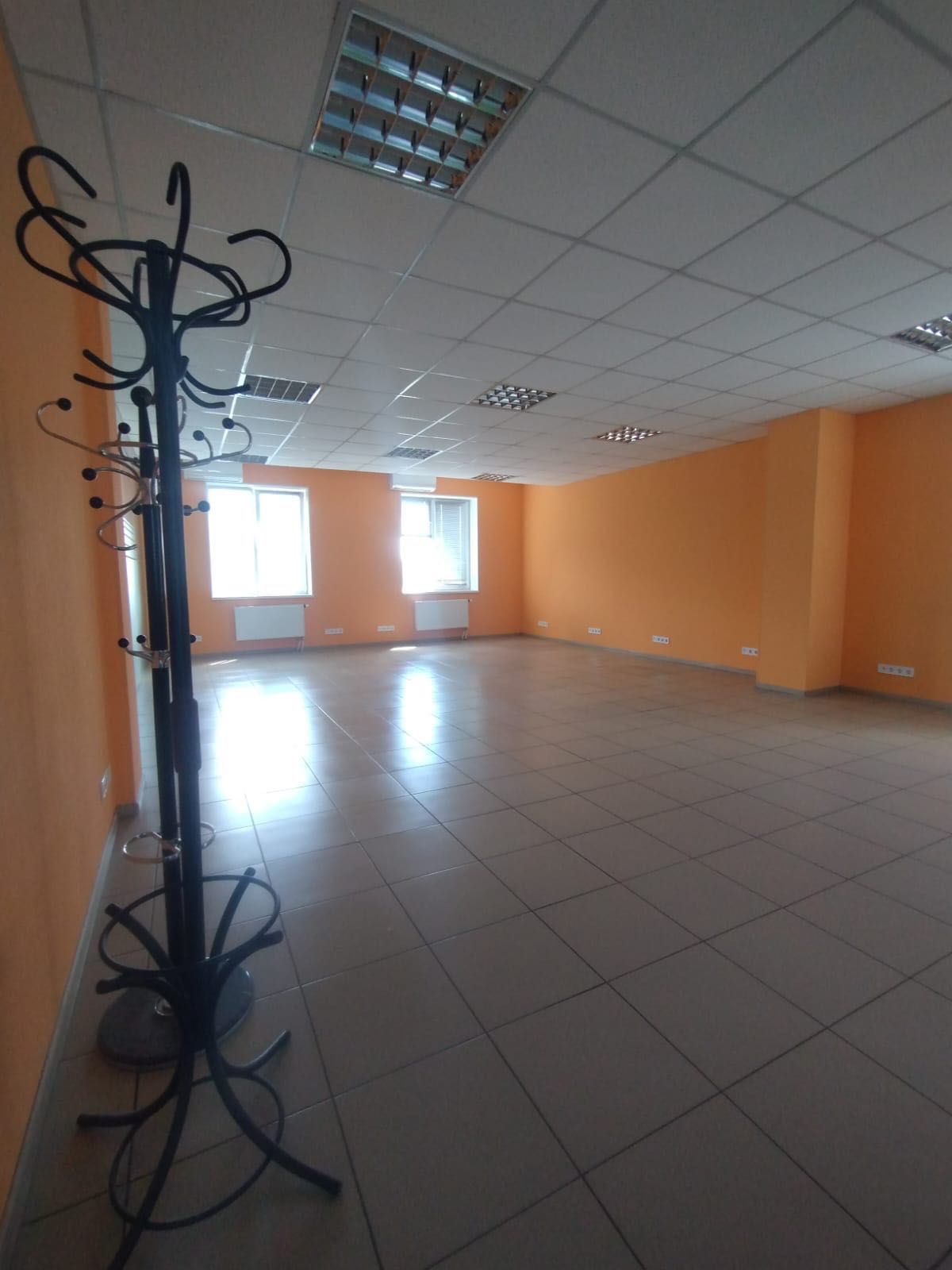 Оренда офісного приміщення 295мкв, Відрадний 95,Солом'янський район