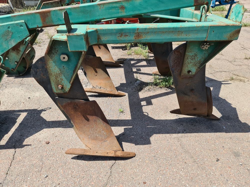 Глибокорозпушувач ГР-2.5, БІЛОЦЕРКІВМАЗ, стійка ПАРАПЛАУ, 2008 р.в.