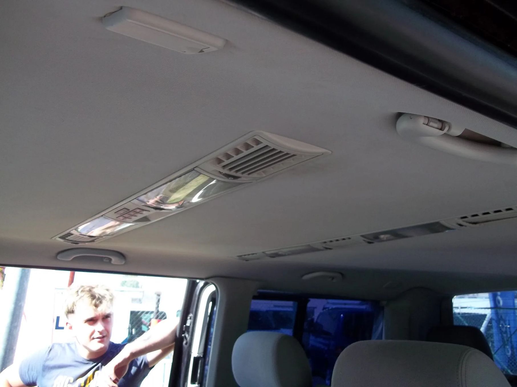 Volkswagen Multivan 2.5tdi multivan comfortline oplacony z niemiec