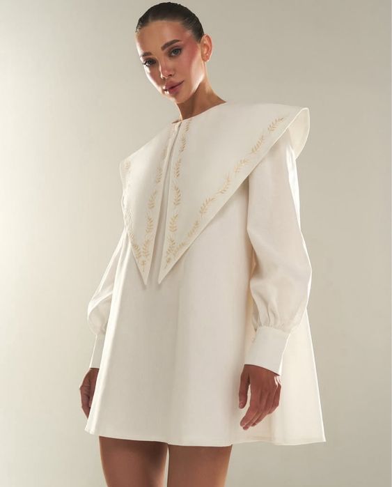 Сукня Cher17 з коміром