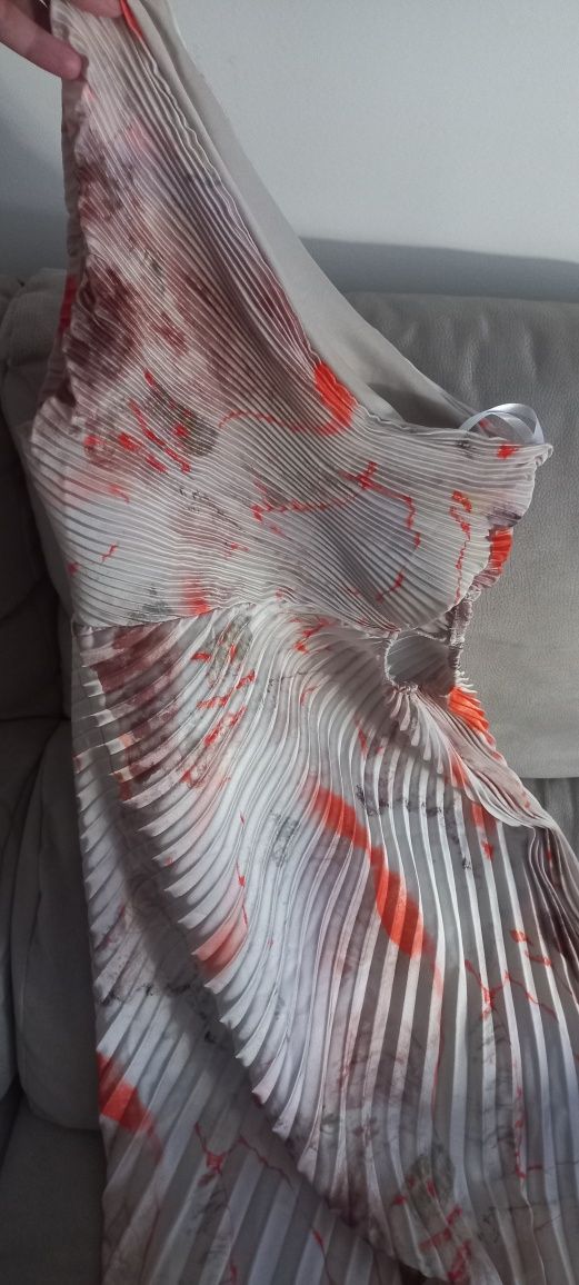 Vestido novo lindo