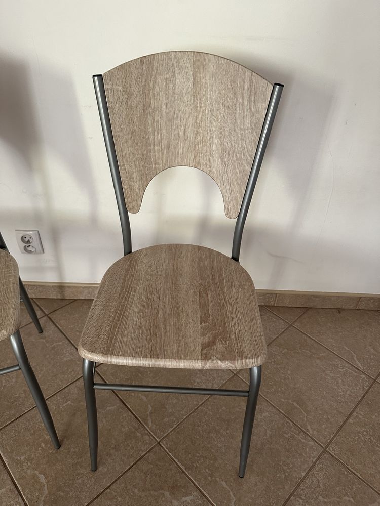Komplet krzesel - 4 sztuki