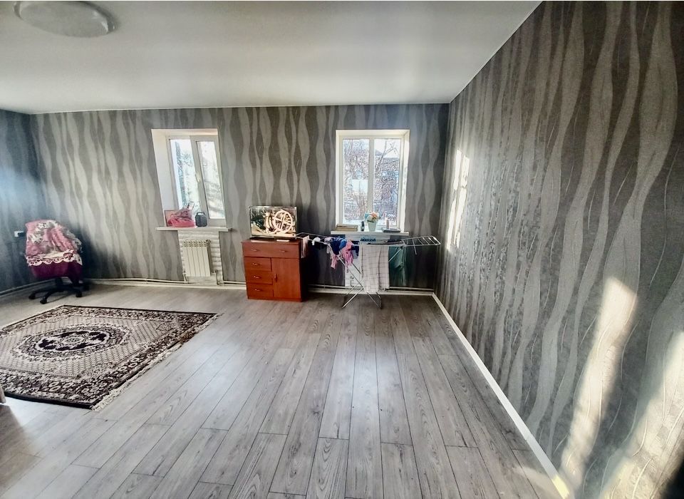 Продам дом в рвйоне 33 школы