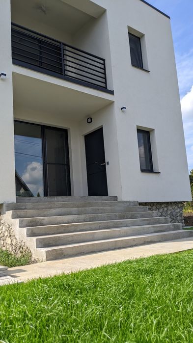 Будинок. Власник! Без комісії! Продаж  двоповерхового будинку  в мальо