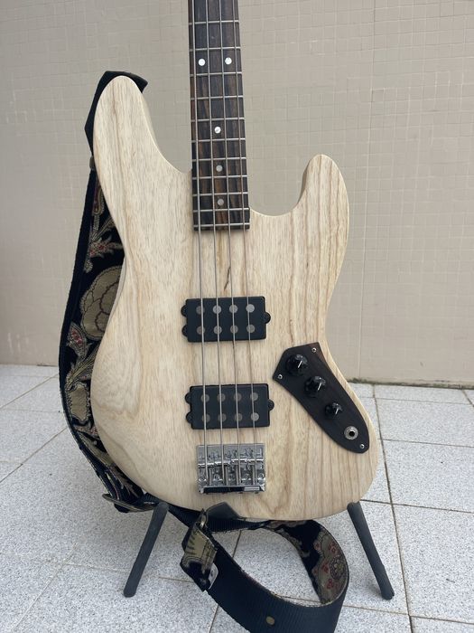 Don Jean Custom Jazz bass / Natural MM style