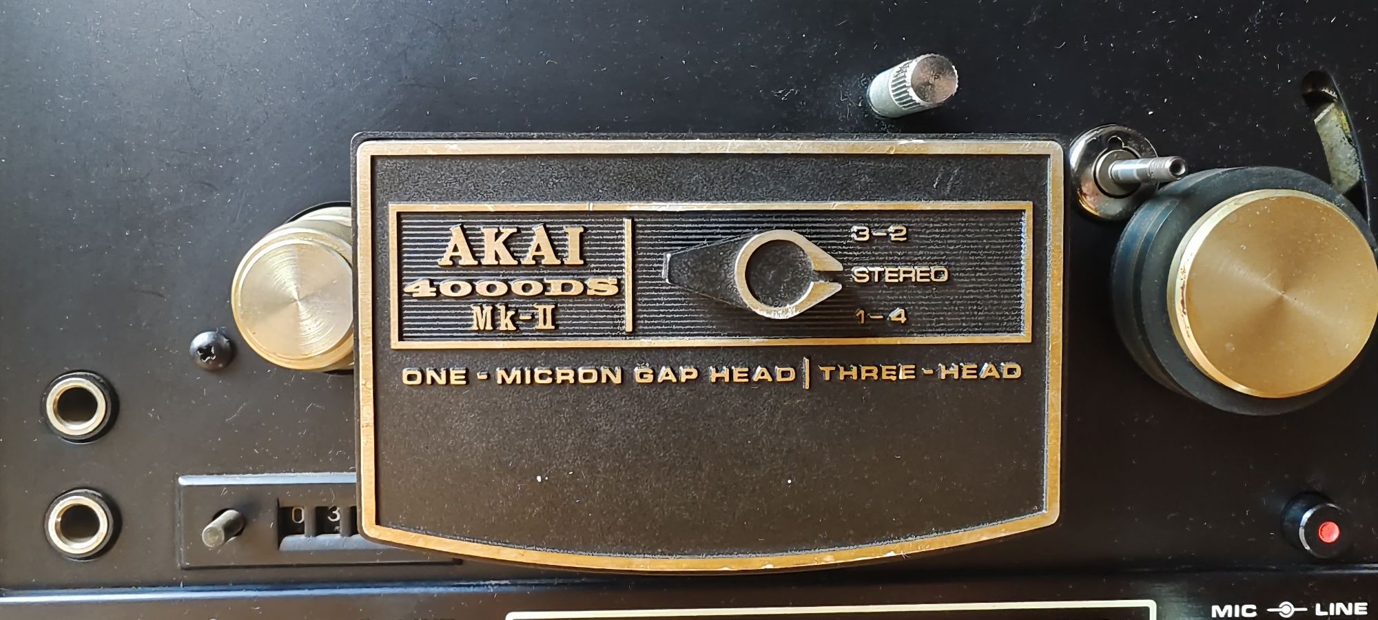 Magnetofon szpulowy Akai 4000 DS MK2