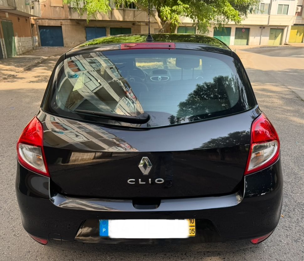 Renault Clio 1.2 Dynamic 2010