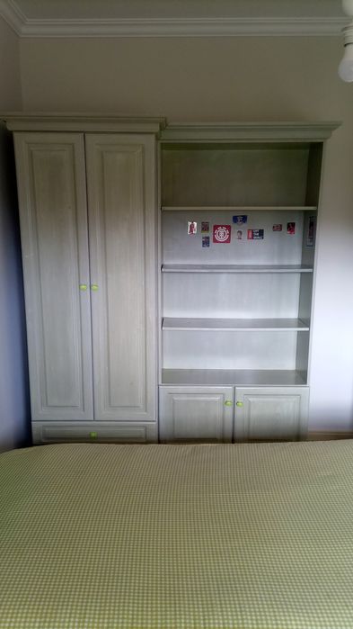 Mobília de quarto completo.