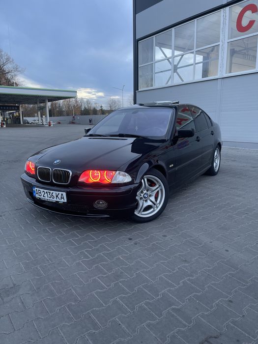 BMW E46 330i • 231 к.с. • M-пакет • Чорна на чорному