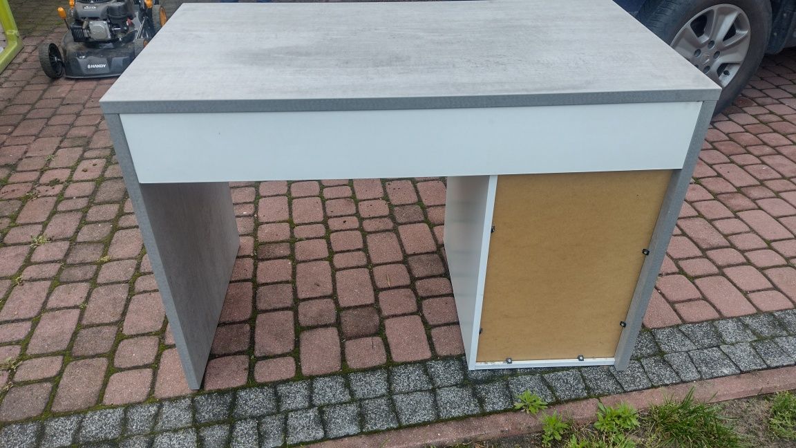 Biurko dla dziecka w super stanie