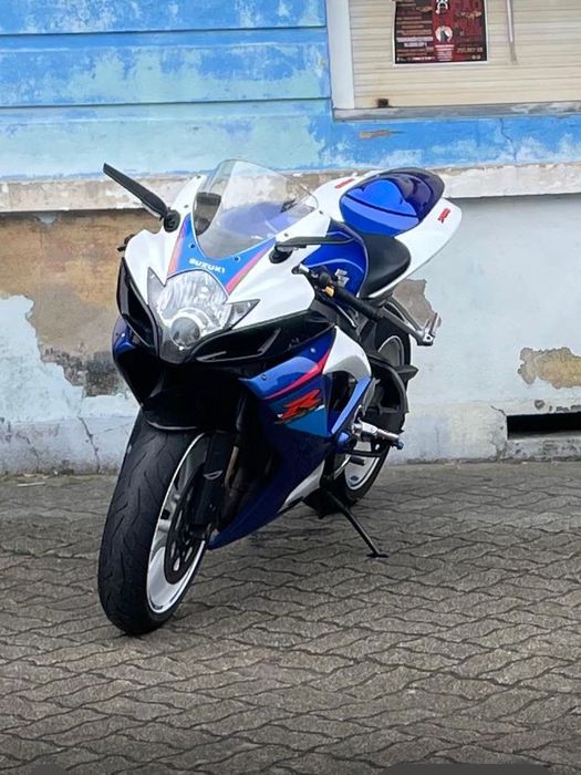 Suzuki GSXR 750 K6