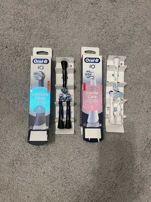 Насадки для електричної зубної щітки Oral-B iO (2 вида)