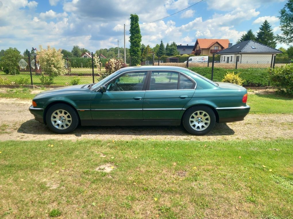 Bmw e38 728i Automat  Stan Bardzo Dobry Zadbana