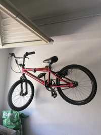 Vendo bicicleta BMX Diamondback