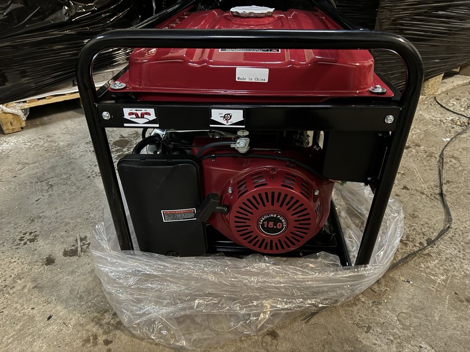 Бензиновий трьохфазний генератор 5кВт EXCALIBUR S6500CX