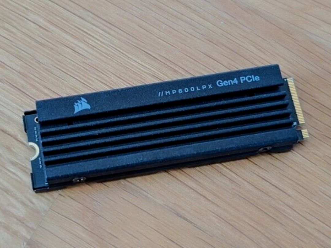 Dysk SSD Corsair MP600 Pro LPX 4TB M.2 2280 PCI-E x4 Gen4 PC PS5 NVMe