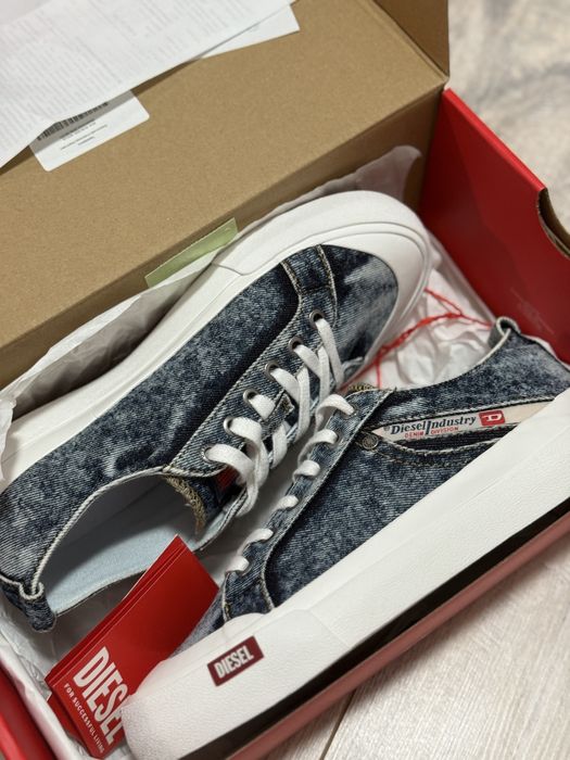 Оригинальные джинсовые кеды Diesel