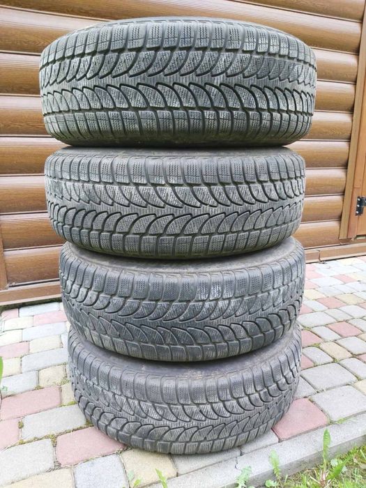 Диски з шинами 235/65/17 bridgestone, зима 2600грн/1шт