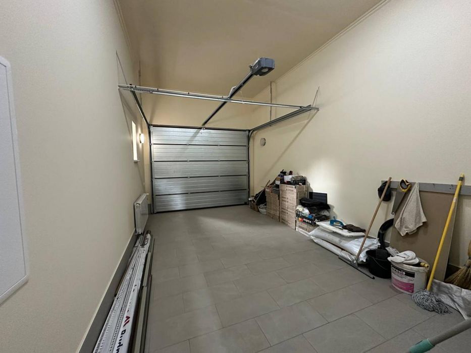 Продажа Дома в Совиньоне, 193 м², 5 соток