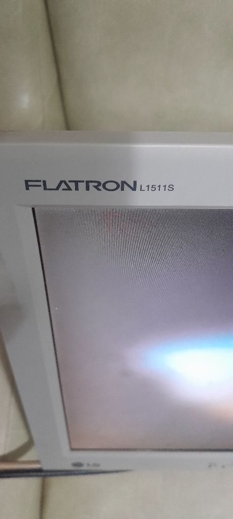 Monitor LG flatron