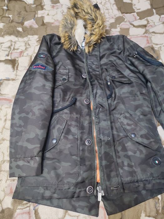 Куртка , курточка , Аляска Military  с капюшоном  М