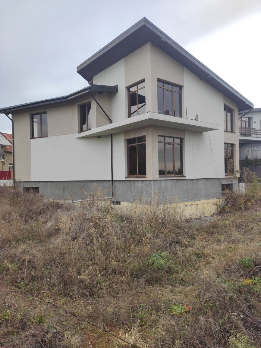 Продам  будинок, Великі Дмитровичи,Обухівський р-н,Київська обл.