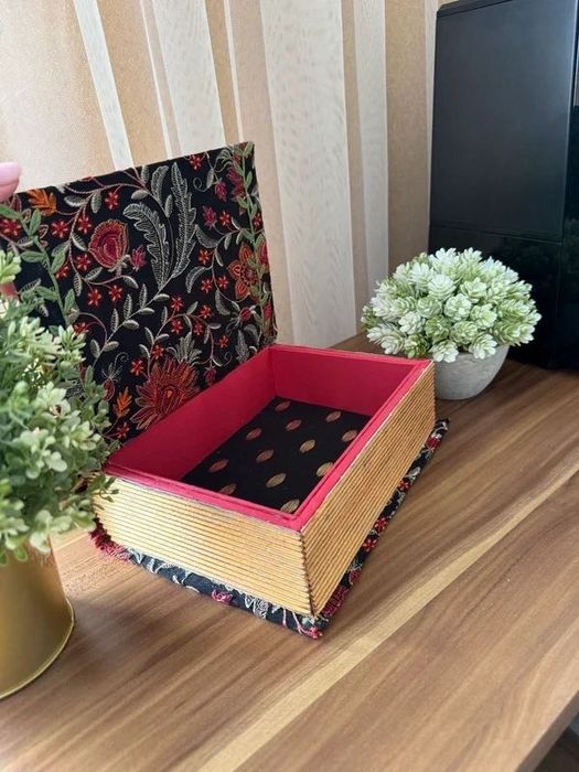 ręcznie robione pudełko/skrzynia