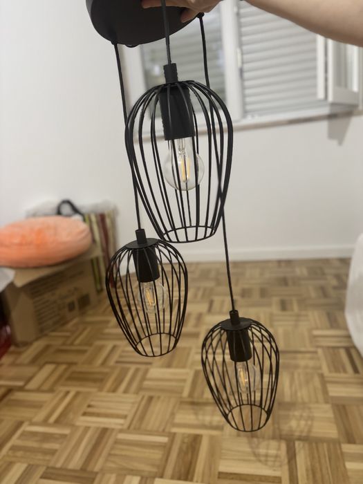 Candeeiro de tecto com 3 focos preto