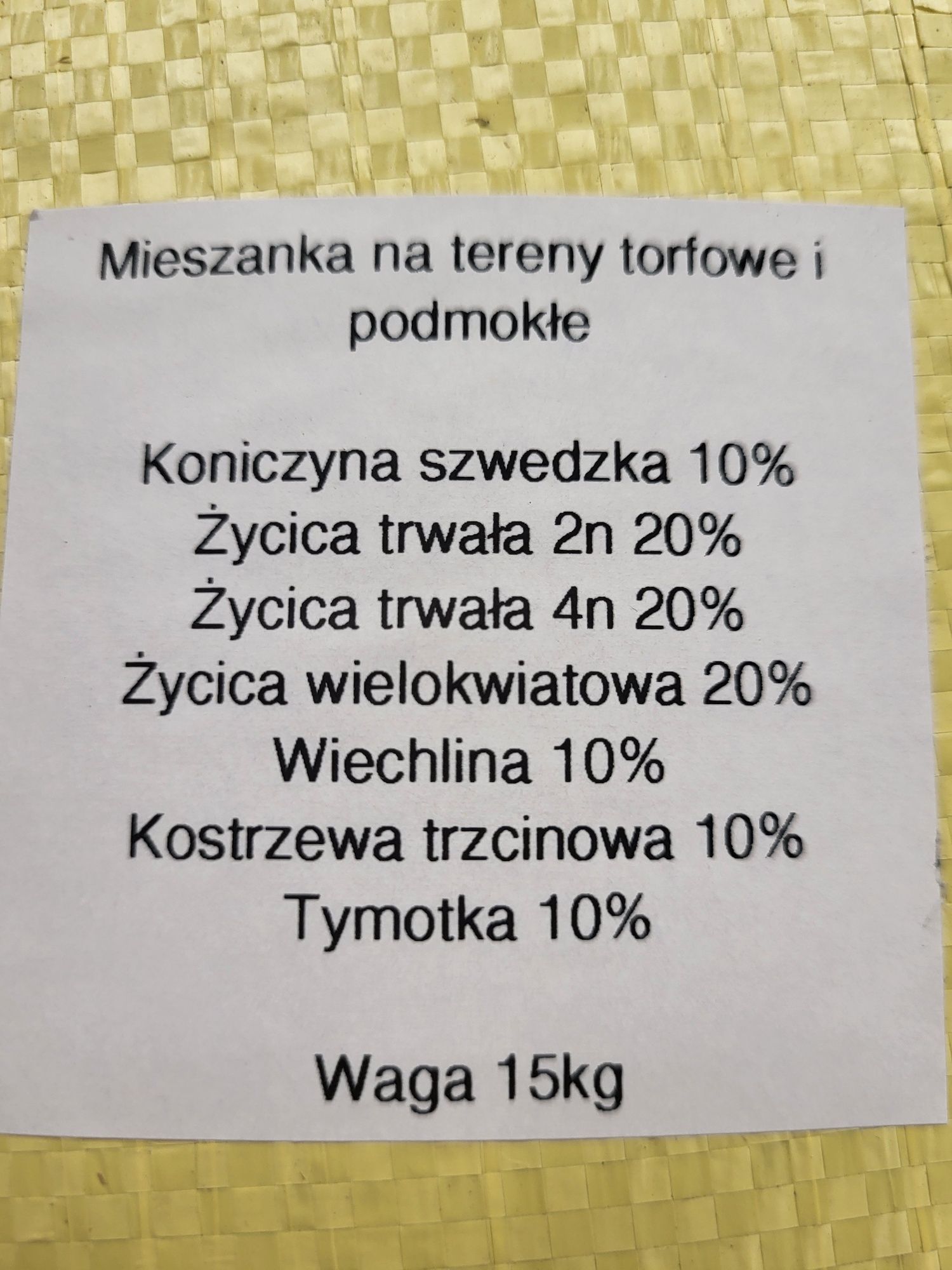 Mieszanka traw na gleby słabe koniczyna lucerna . Trawy kurier GRATIS