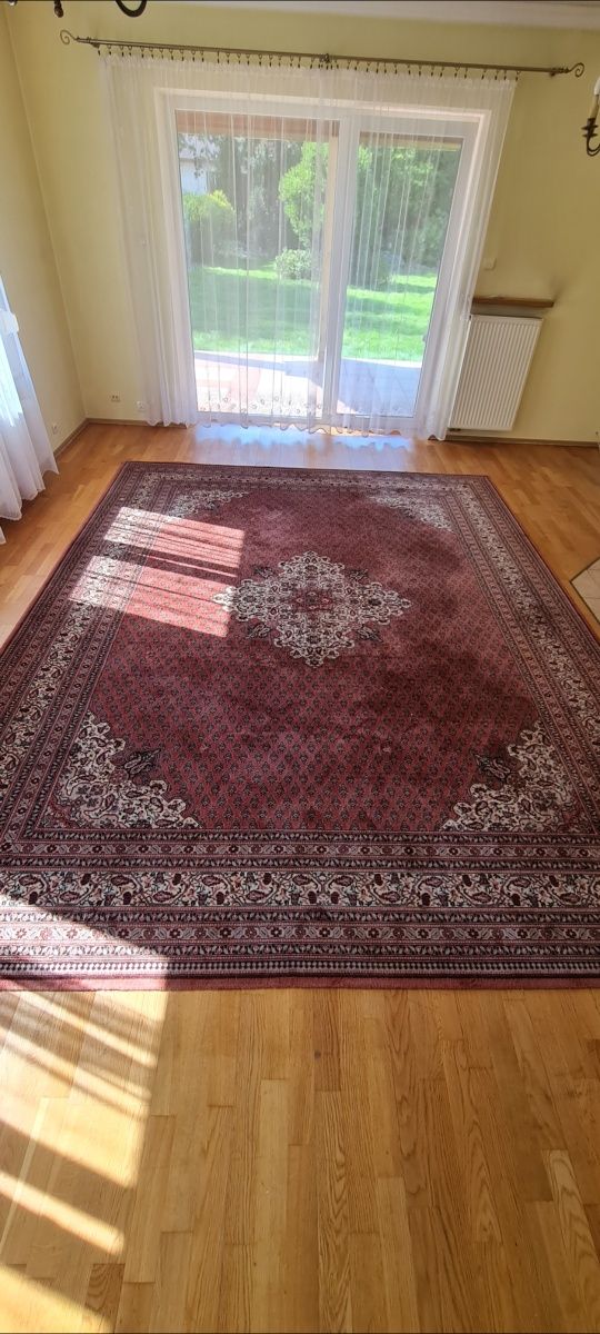 Dywan perski o rozmiarach 3.5x5.5 m