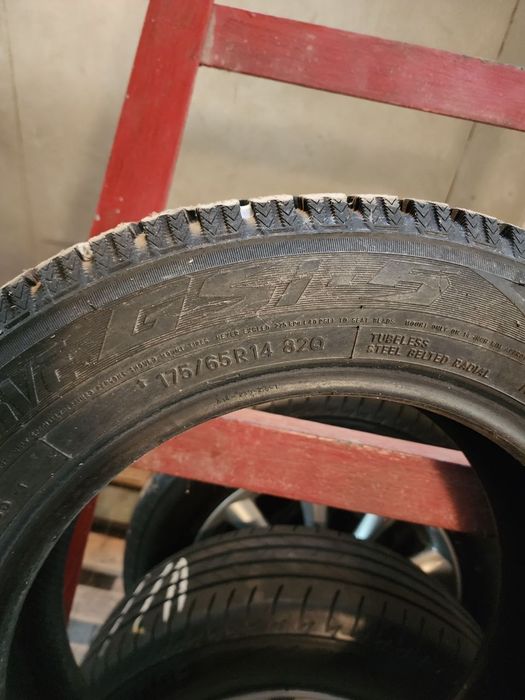 продам зимнюю резину тойо обсерв G5