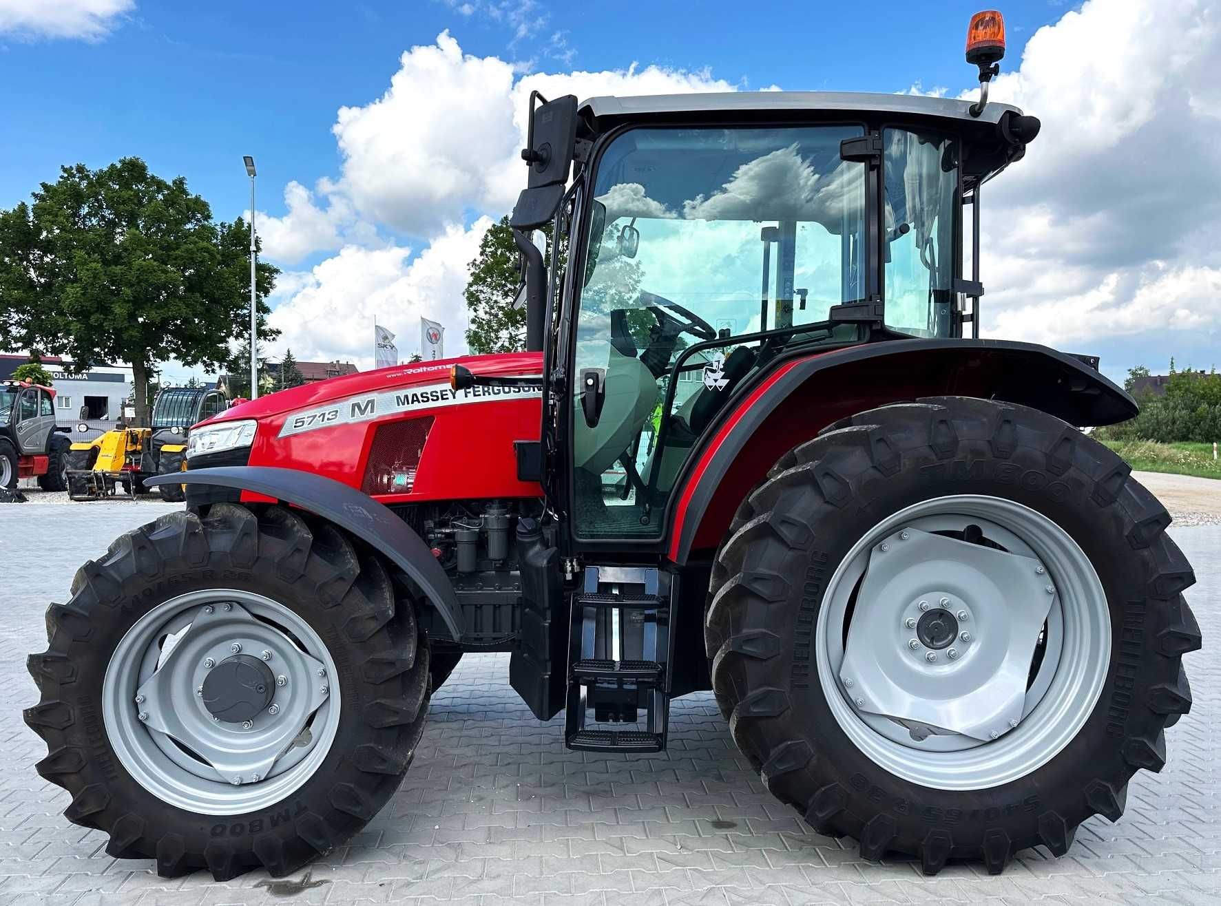 Massey Ferguson 5713 M  Nowy !