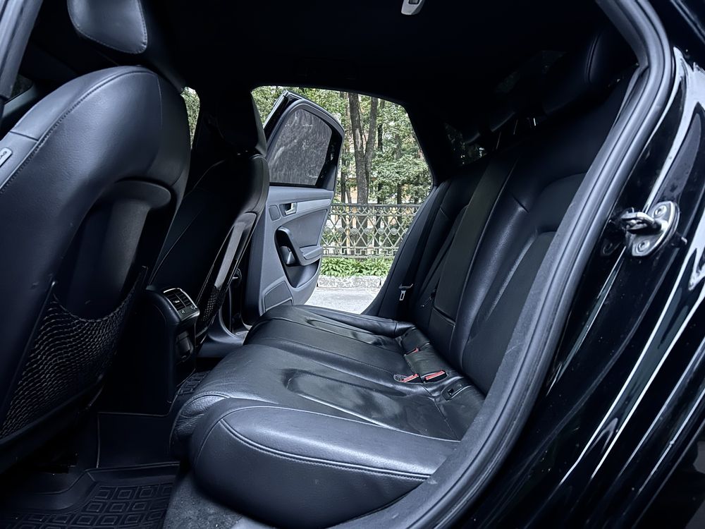 Продам А4 B8 2012р. 2.0 дизель рест на шкірі